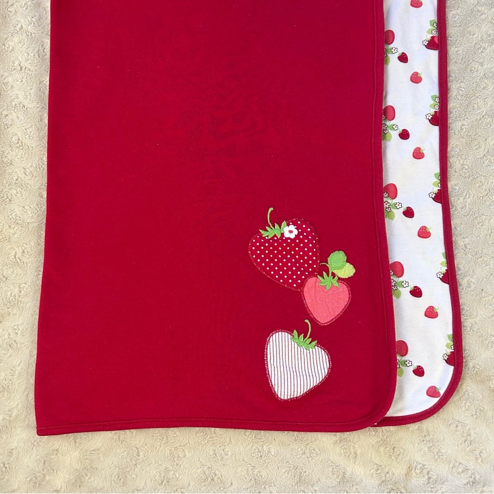 Gymboree So Berry Cute Strawberry Baby Blanket Red White Green 2011 Strawberries